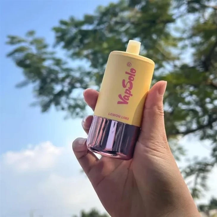 Vapsolo-Triple-3-Flavors-Vape-Es-Spain-Warehouse-German-Warehouse-Vaper-15000-20000-25000-30K-Vaper-Desechable-30000-Puffs-Glowing-Disposable-Your-Vape_Vapsolo triple 30000